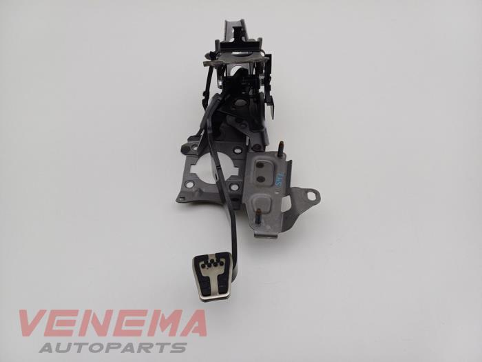 Używane Pedal hamulca Ford Fiesta 7 1.0 EcoBoost 12V Cena € 29,99 Procedura marży oferowane przez Venema Autoparts