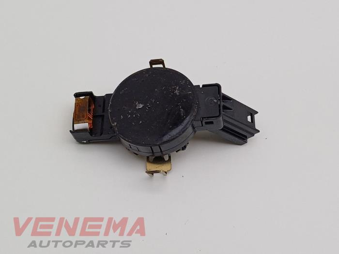Begagnade Regnsensor Mercedes GLA (H247) 1.3 200 Turbo 16V Pris € 34,99 Marginaltabell erbjuds av Venema Autoparts