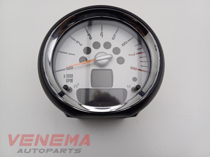 Używane Obrotomierz Mini Coupe (R58) 1.6 16V Cooper Cena € 49,99 Procedura marży oferowane przez Venema Autoparts