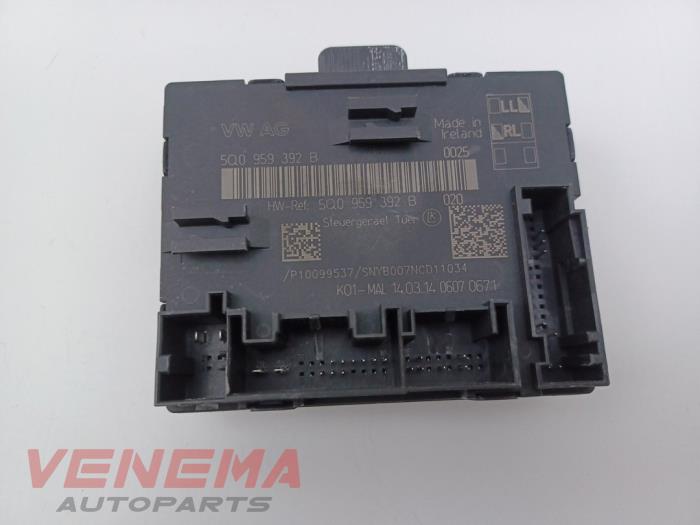 Used Body control computer Audi A3 Sportback (8VA/8VF) 1.6 TDI 16V Price € 29,99 Margin scheme offered by Venema Autoparts