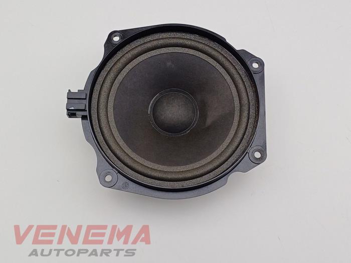 Używane Glosnik Mini Coupe (R58) 1.6 16V Cooper Cena € 14,99 Procedura marży oferowane przez Venema Autoparts