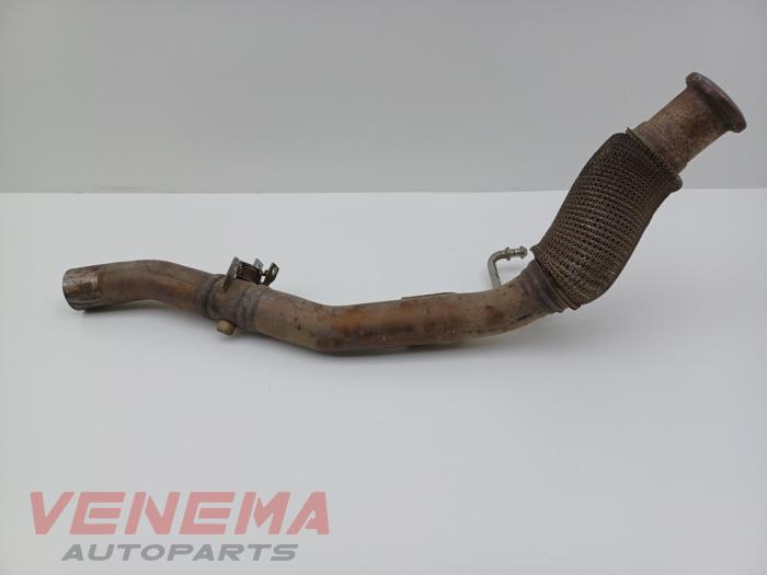 Usagé Tube échappement avant Audi A3 Sportback (8VA/8VF) 1.6 TDI 16V Prix € 29,99 Règlement à la marge proposé par Venema Autoparts