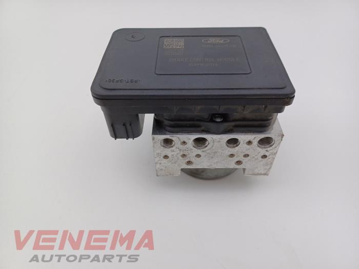 Używane Pompa ABS Ford Fiesta 7 1.0 EcoBoost 12V Cena € 174,99 Procedura marży oferowane przez Venema Autoparts
