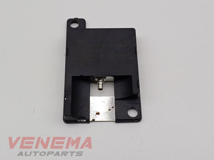 Begagnade Bluetooth-antenn Mini Coupe (R58) 1.6 16V Cooper Pris € 9,99 Marginaltabell erbjuds av Venema Autoparts
