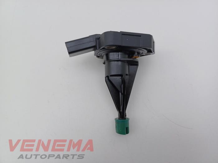 Begagnade Oljenivåsensor Skoda Karoq 1.0 TSI 12V Pris € 24,99 Marginaltabell erbjuds av Venema Autoparts
