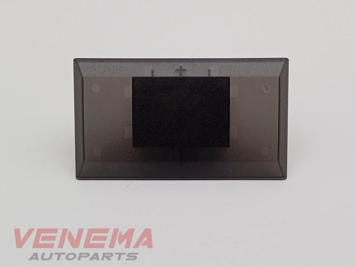 Begagnade Ljussensor Volkswagen Golf VIII (CD1) 1.0 eTSI 12V Pris € 19,99 Marginaltabell erbjuds av Venema Autoparts