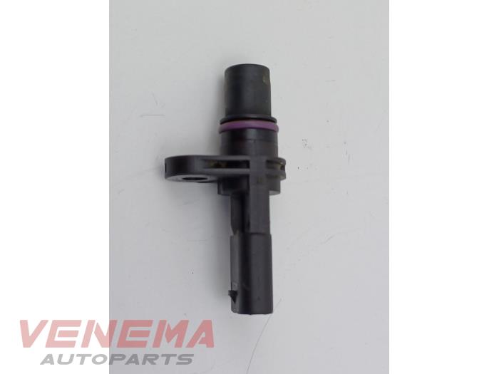 Nockenwelle Sensor van een Audi A3 Sportback (8VA/8VF) 1.6 TDI 16V 2015