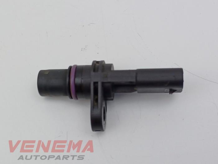Nockenwelle Sensor van een Audi A3 Sportback (8VA/8VF) 1.6 TDI 16V 2015