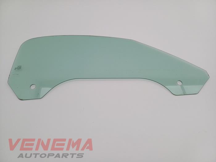 Usados Ventanilla de puerta de 2 puertas derecha Mini Coupe (R58) 1.6 16V Cooper Precio € 34,99 Norma de margen ofrecido por Venema Autoparts