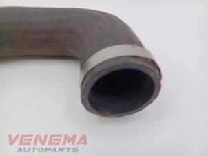 Intercooler Schlauch van een Ford Fiesta 7 1.0 EcoBoost 12V 2021