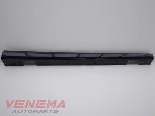 Usagé Jupe droite Mercedes B (W246) 1.6 B-180 BlueEFFICIENCY Turbo 16V Prix € 49,99 Règlement à la marge proposé par Venema Autoparts