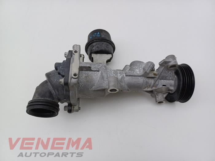 Begagnade Vattenpump Mercedes B (W246/W242) 1.6 B-180 BlueEFFICIENCY Turbo 16V Pris € 59,99 Marginaltabell erbjuds av Venema Autoparts