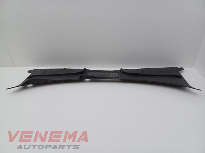 Używane Parawan Audi A5 Cabrio (F57/F5E) 3.0 TDI V6 24V Quattro Cena € 19,99 Procedura marży oferowane przez Venema Autoparts
