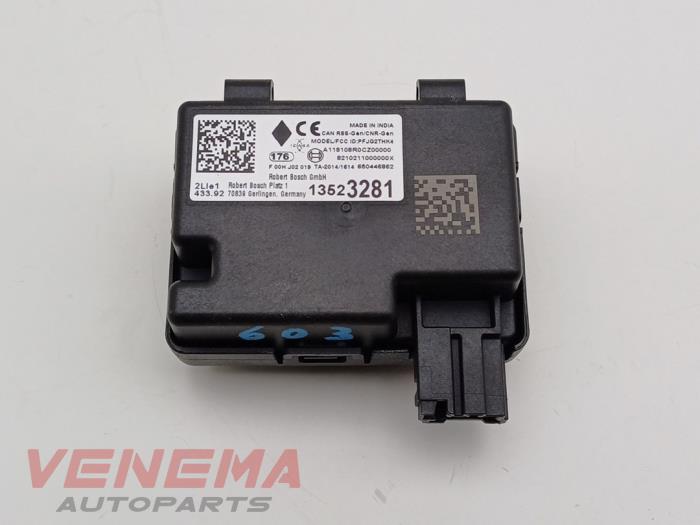 Używane Modul centralnego zamka Opel Astra K 1.0 Turbo 12V Cena € 9,99 Procedura marży oferowane przez Venema Autoparts