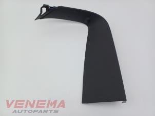 Begagnade List, baklucka Opel Astra K 1.0 Turbo 12V Pris € 19,99 Marginaltabell erbjuds av Venema Autoparts