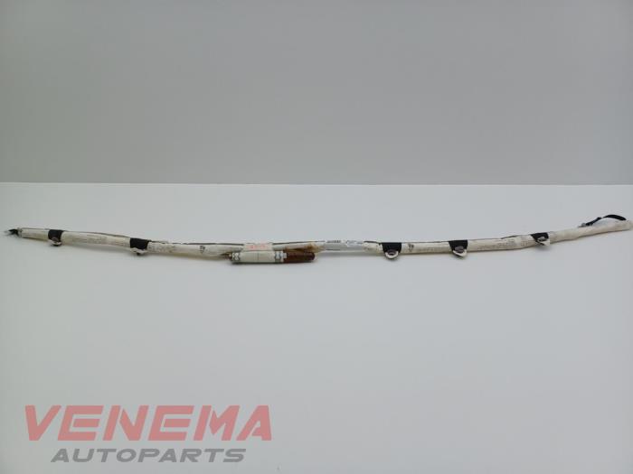 Używane Kurtyna prawa Mercedes B (W246/W242) 1.6 B-180 BlueEFFICIENCY Turbo 16V Cena € 39,99 Procedura marży oferowane przez Venema Autoparts