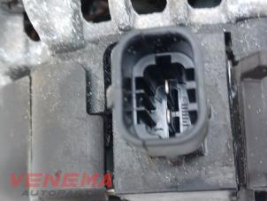 Dynamo van een Opel Astra K 1.0 Turbo 12V 2019