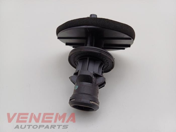 Usagé Divers Opel Astra K 1.0 Turbo 12V Prix € 19,99 Règlement à la marge proposé par Venema Autoparts