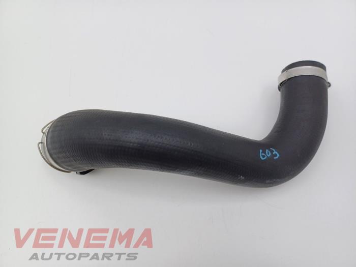 Gebrauchte Intercooler Schlauch Opel Astra K 1.0 Turbo 12V Preis € 29,99 Margenregelung angeboten von Venema Autoparts