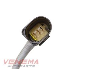 Lambda probe from a Mercedes-Benz ML III (166) 3.0 ML-350 BlueTEC V6 24V 4-Matic 2015