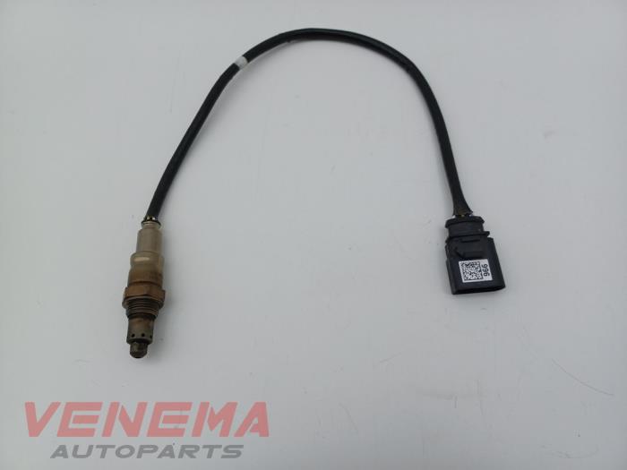 Lambda probe from a Volkswagen Golf VIII Variant (GC5) 2.0 TDI BlueMotion 16V 2023