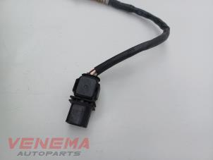 Lambda probe from a BMW 3 serie Touring (F31) 320d 2.0 16V 2014