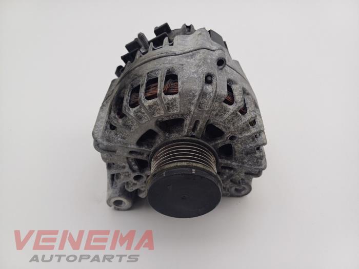 Usagé Dynamo BMW 3 serie Touring (F31) 320d 2.0 16V Prix € 99,99 Règlement à la marge proposé par Venema Autoparts