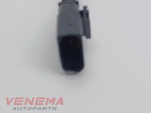 Lambda probe from a Volkswagen Tiguan (AD1) 1.4 TSI 16V 2018