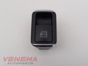 Usagé Commutateur vitre électrique Mercedes GLK (204.7/9) 2.2 220 CDI 16V BlueEff.,BlueTEC 4-Matic Prix € 9,99 Règlement à la marge proposé par Venema Autoparts