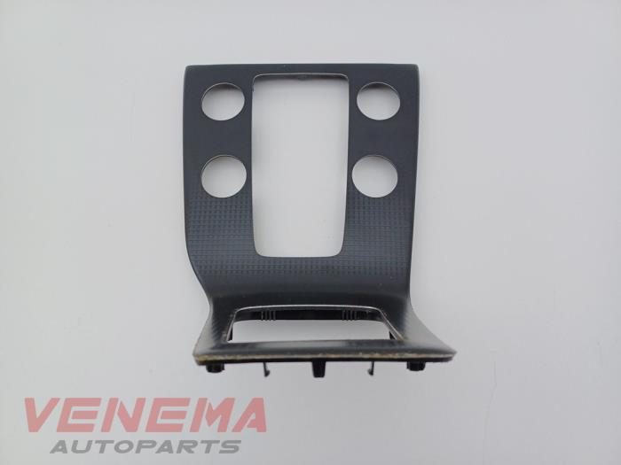 Gebrauchte Radioblende Volvo V40 (MV) 2.0 T4 16V Preis € 49,99 Margenregelung angeboten von Venema Autoparts
