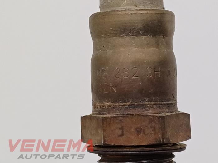 Lambda probe from a Seat Leon (KLB) 1.5 TSI 16V 2021
