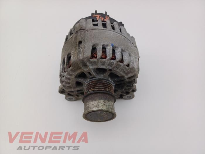 Usados Dinamo Seat Leon (KLB) 1.5 TSI 16V Precio € 24,99 Norma de margen ofrecido por Venema Autoparts
