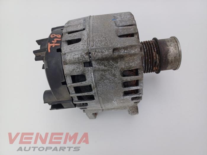 Dynamo d'un Seat Leon (KLB) 1.5 TSI 16V 2021