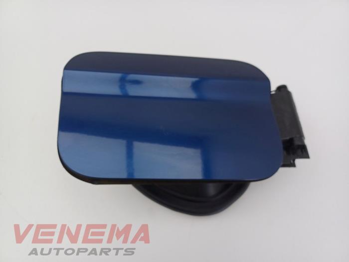 Begagnade Tanklucka BMW 2 serie (F23) 218i 1.5 TwinPower Turbo 12V Pris € 29,99 Marginaltabell erbjuds av Venema Autoparts