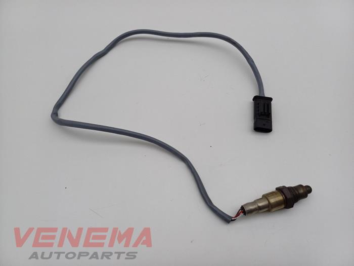Usagé Sonde lambda BMW 2 serie (F23) 218i 1.5 TwinPower Turbo 12V Prix € 24,99 Règlement à la marge proposé par Venema Autoparts