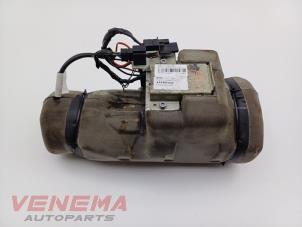 Używane Silnik dachu cabrio BMW 2 serie (F23) 218i 1.5 TwinPower Turbo 12V Cena € 849,99 Procedura marży oferowane przez Venema Autoparts
