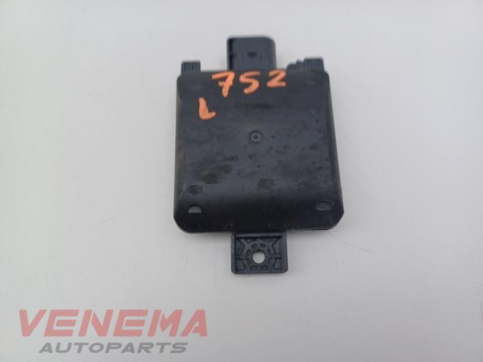 Gebrauchte Blinden Fleck Sensor Volkswagen T-Roc I 1.5 TSI 16V Preis € 149,99 Margenregelung angeboten von Venema Autoparts