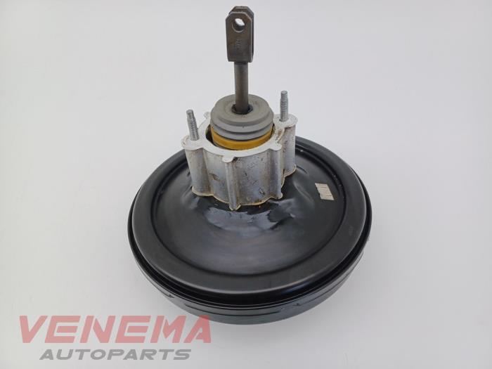 Usagé Servo frein Mini Mini (R56) 1.6 16V Cooper Prix € 49,99 Règlement à la marge proposé par Venema Autoparts