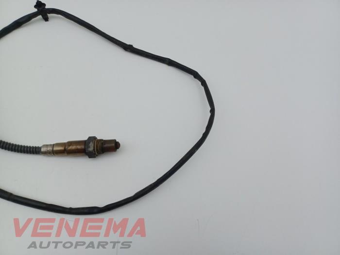 Sonde lambda d'un Audi A6 Avant (C6) 2.0 T FSI 16V 2009