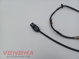 Sonde lambda d'un Audi A6 Avant (C6) 2.0 T FSI 16V 2009
