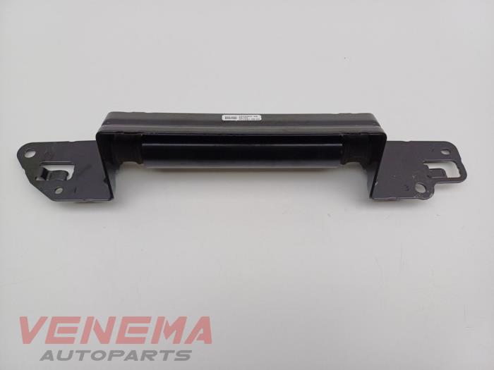 Gebrauchte Schwingungsdämpfer BMW 3 serie Touring (G21) 320e xDrive 2.0 TwinPower Turbo 16V Preis € 29,99 Margenregelung angeboten von Venema Autoparts