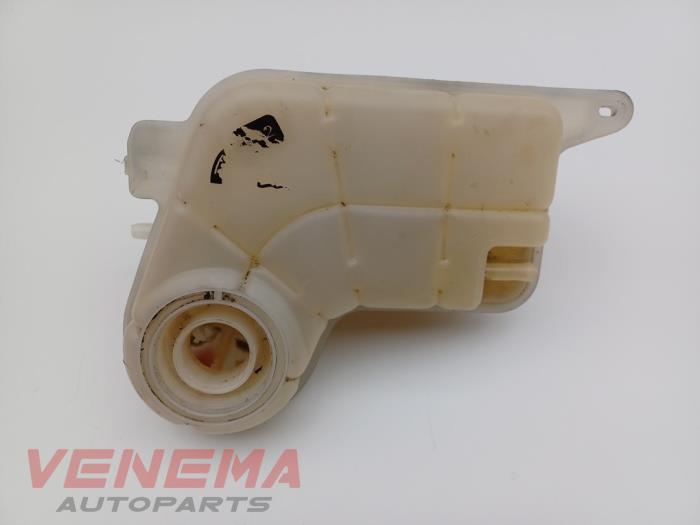 Coolant expansion tank