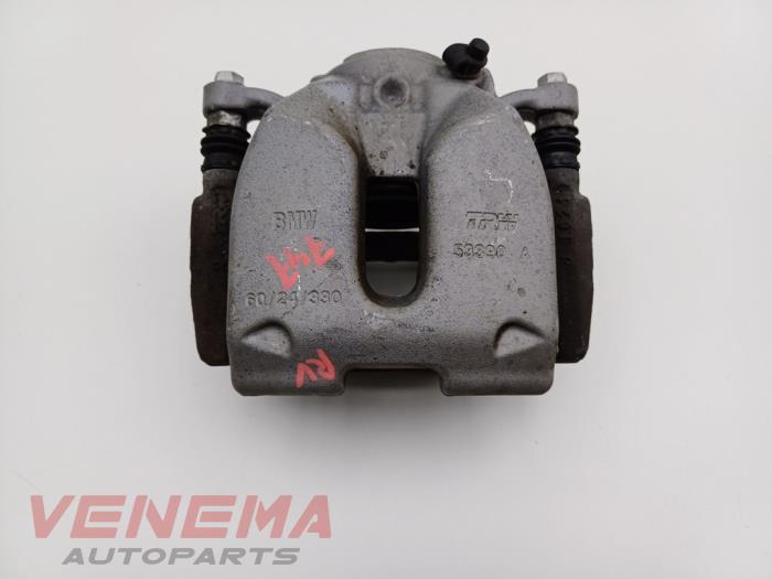 Gebrauchte Bremszange rechts vorne BMW 3 serie Touring (G21) 320e xDrive 2.0 TwinPower Turbo 16V Preis € 99,99 Margenregelung angeboten von Venema Autoparts