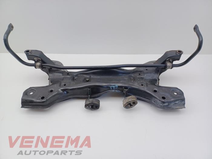 Usados Subchasis Volkswagen Polo V (6R) 1.2 TDI 12V BlueMotion Precio € 29,99 Norma de margen ofrecido por Venema Autoparts
