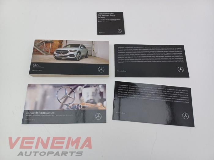 Begagnade Instruktionsbok Mercedes GLA (H247) 1.3 200 Turbo 16V Pris € 49,99 Marginaltabell erbjuds av Venema Autoparts
