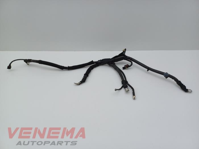 Begagnade Kablage Mercedes C (W205) C-200d 1.6 Turbo 16V Pris € 69,99 Marginaltabell erbjuds av Venema Autoparts