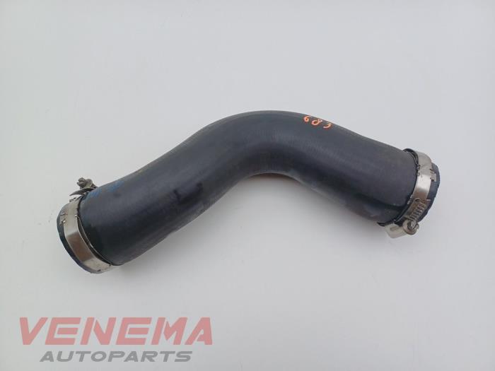 Gebrauchte Intercooler Schlauch Volkswagen Polo V (6R) 1.2 TDI 12V BlueMotion Preis € 14,99 Margenregelung angeboten von Venema Autoparts