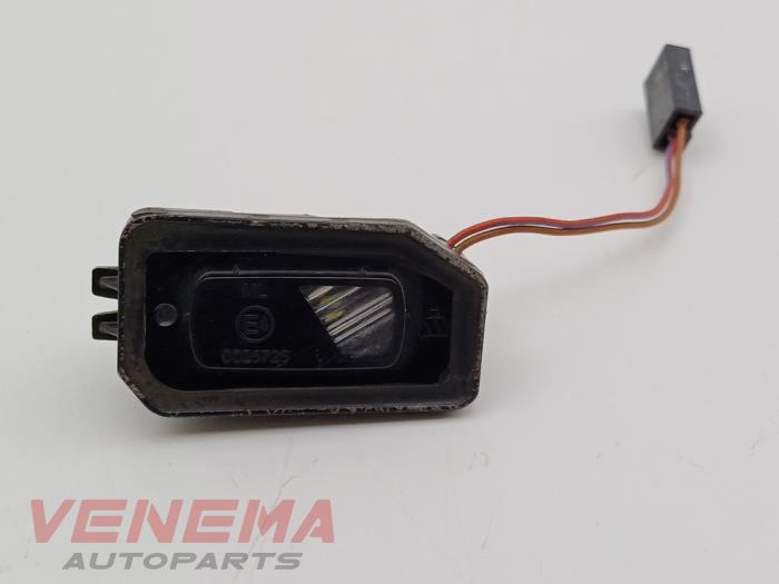 Gebrauchte Sonstige Mercedes C (W205) C-200d 1.6 Turbo 16V Preis € 19,99 Margenregelung angeboten von Venema Autoparts