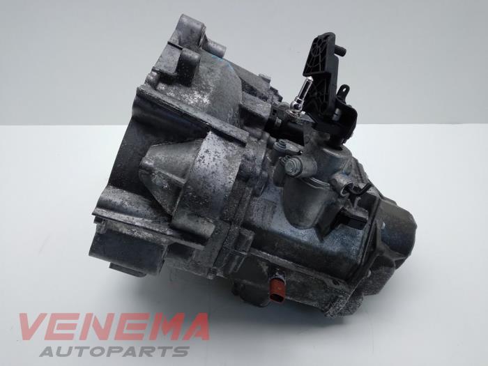 Used Gearbox Volkswagen T-Roc I 1.0 TSI 12V Price € 899,99 Margin scheme offered by Venema Autoparts