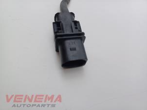 Lambda probe from a Iveco New Daily VI 33S16, 35C16, 35S16 2017